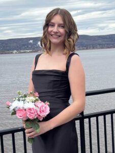 Aydan Zenz queen candidate